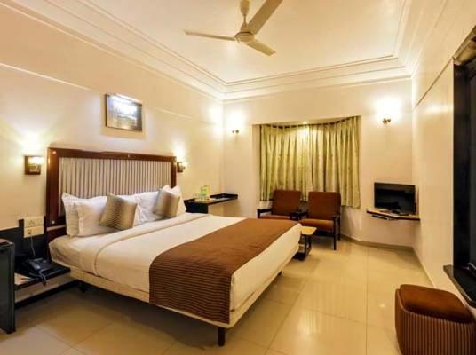 Hotel Vrishali Executive